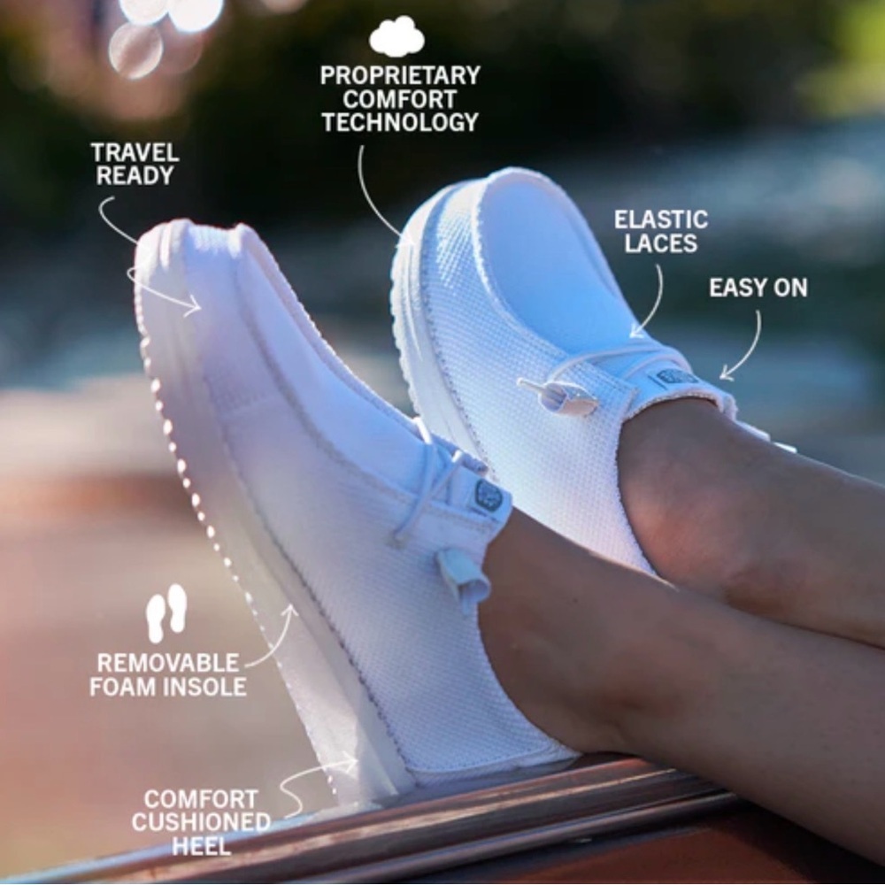 Hey Dude Wendy Stretch Sox White Slip-On Loafers womens 7 comfort walking shoes - Picture 5 of 14